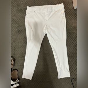 White stretchy pants